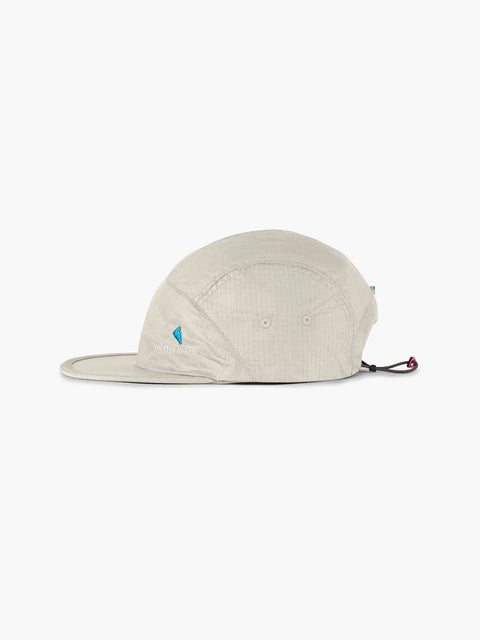 Klättermusen: Ansur Five Panel Cap - Dove Raven