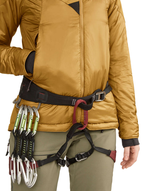 Klättermusen: Women's Alv 2.0 Jacket - Black - HEATWAVE - Klättermusen: Women's Alv 2.0 Jacket - Black