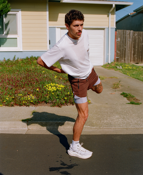 Bandit Running: Men's Vento Next Gen 2-In-1 Run Short - Cacao/Violet Fog