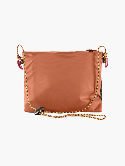 Klättermusen: Algir Accessory Bag Medium - Cloud Berry