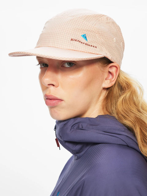Klättermusen: Ansur Five Panel Cap - Mahogany Rose
