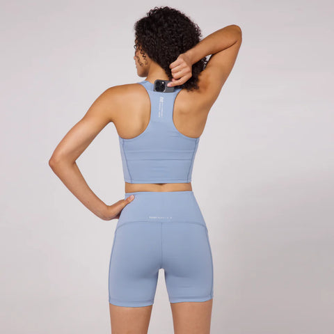 Bandit Running: Women's Stamina Scoop Neck Race Crop - Smokey Blue