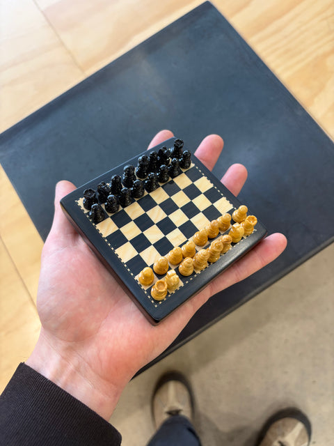 TRAVEL CHESS SET 10X10