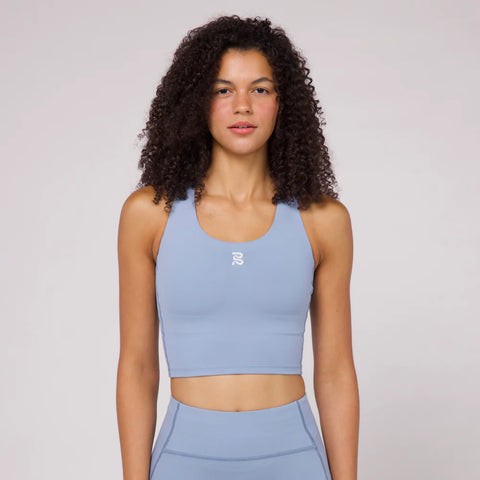 Bandit Running: Women's Stamina Scoop Neck Race Crop - Smokey Blue