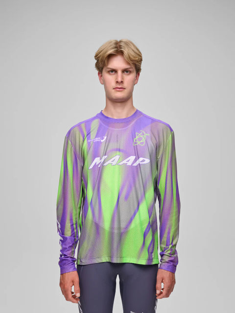 Maap: WorldTour 26 Air Mesh LS Tee - Blackout Glow