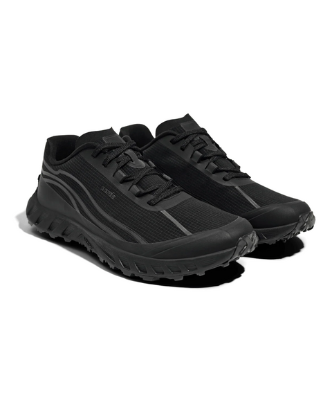 Norda Run: 002 - Stealth Black