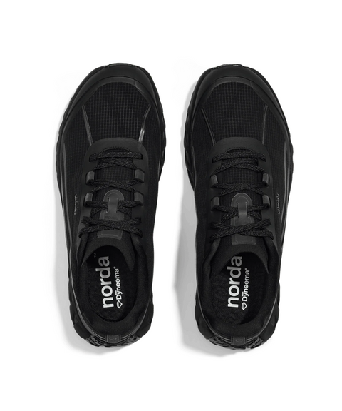Norda Run: 002 - Stealth Black