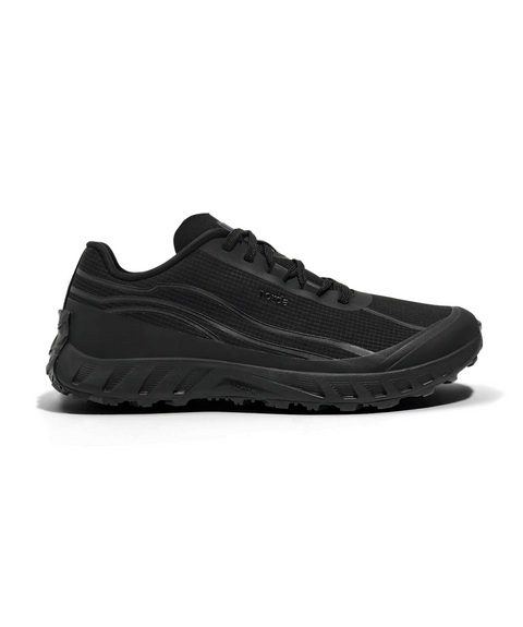 Norda Run: 002 - Stealth Black