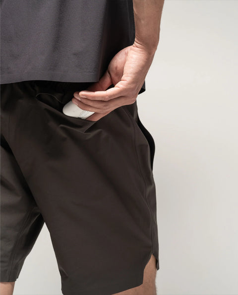 Hermanos Koumori: Everyday Shorts - After Dark