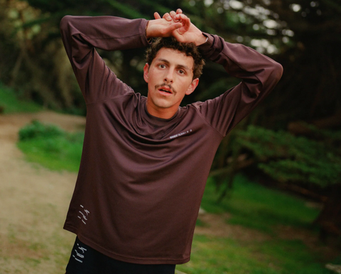Bandit Running: Men's LS Micromesh Run Tee - Cacao