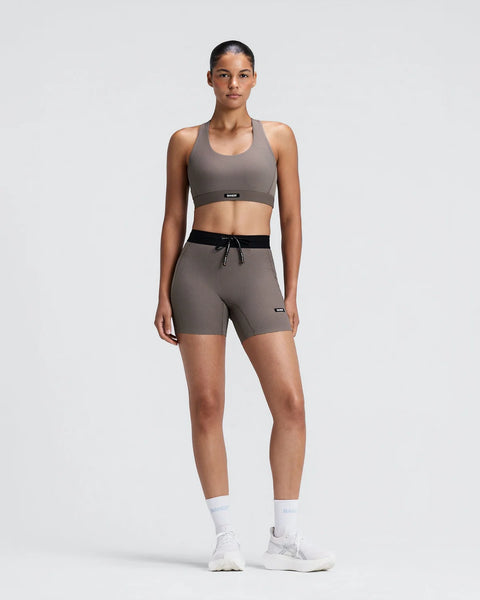 Bandit Running: Women's Striped Cadence 5" Compression Shorts - Concrete Taupe / Cocoa