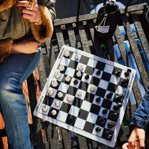 Nymzo: Flexmat Rollup Chess Board - White/Black